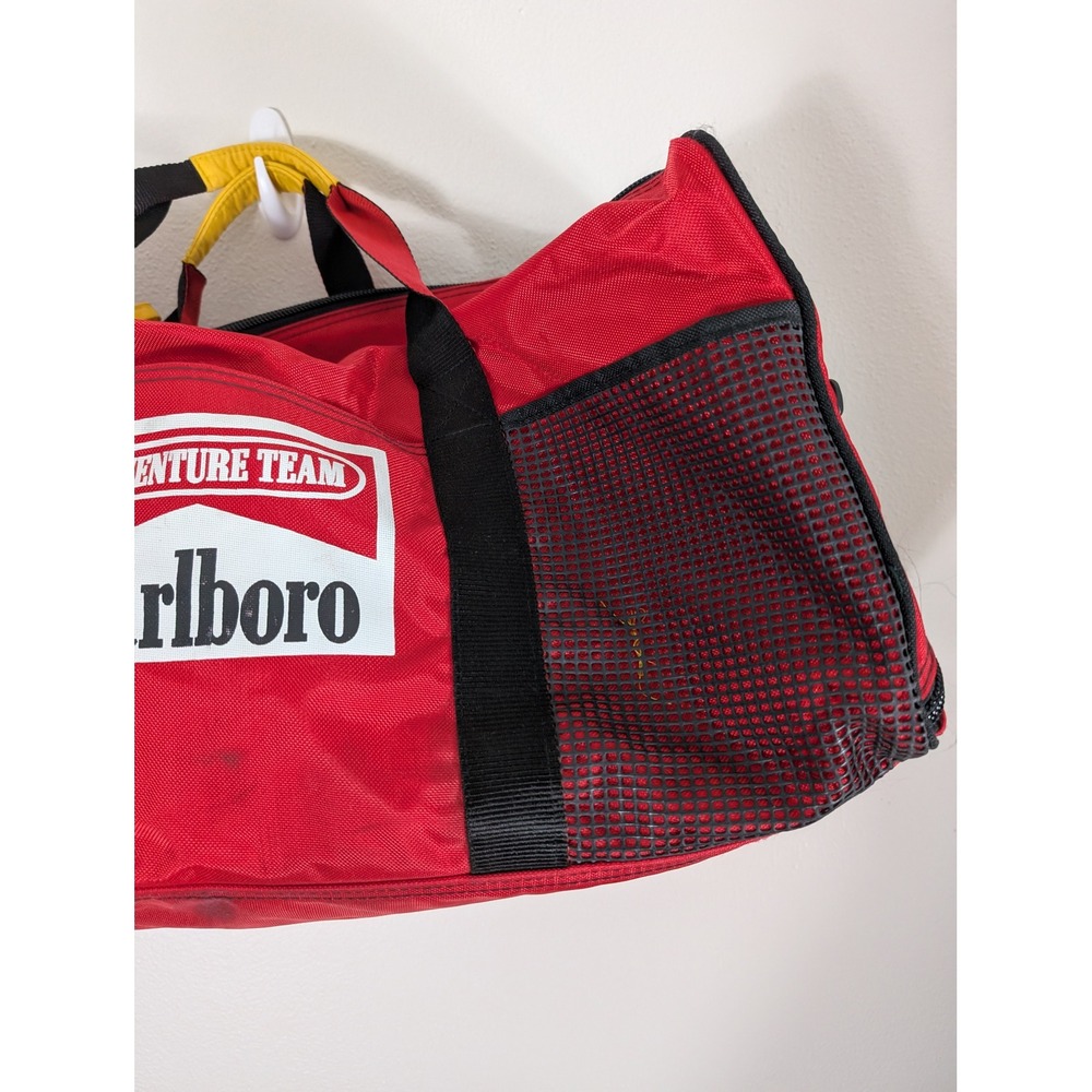 Vintage Marlboro Adventure Team Duffel Bag Red 90s Travel Gym Bag Large Logo - Picture 2 of 16